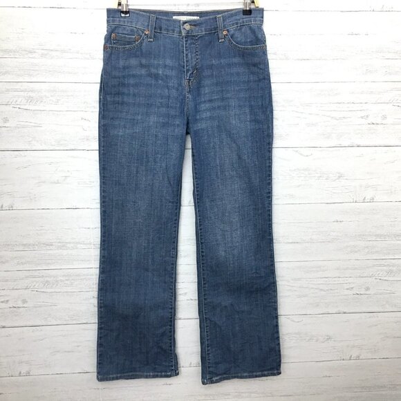 Levi's 512 Women's Jeans Boot Cut Perfectly Slimming Medium Wash size 10 - Picture 2 of 11